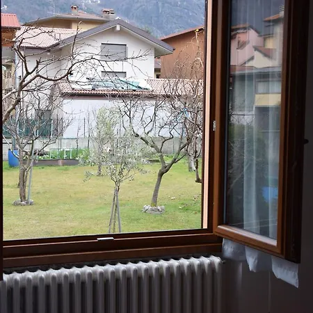 Sul Lago * דרביו